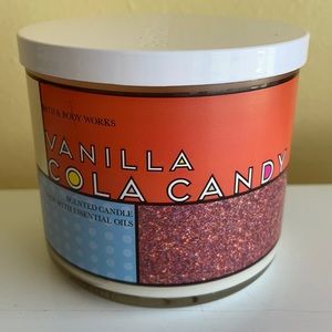 Bath & Body Works 3 Wick Candle - Vanilla Cola Candy
